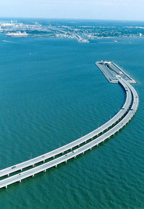 IMAGE: Les ponts qui vont sous l’eau
